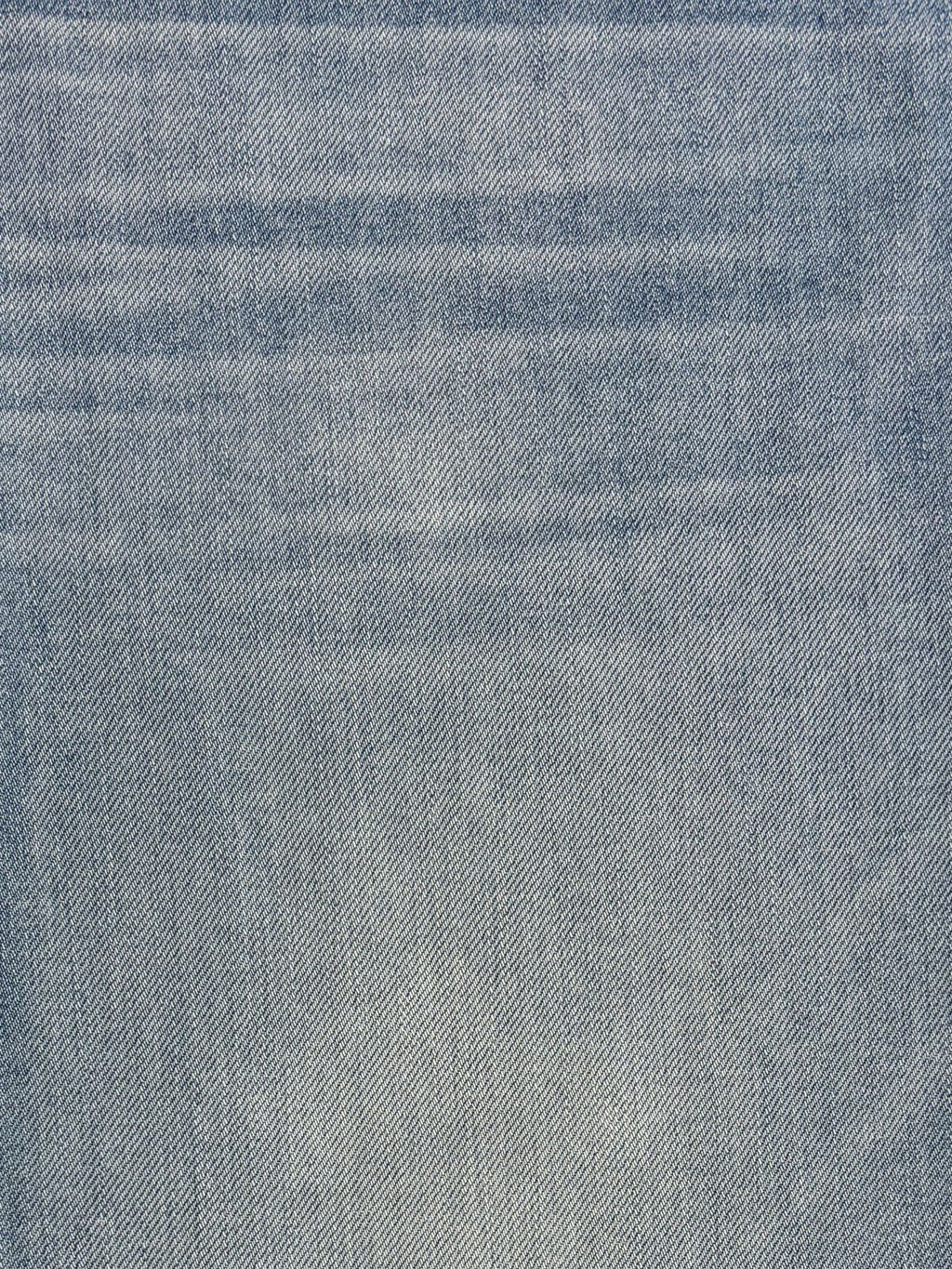 E9677