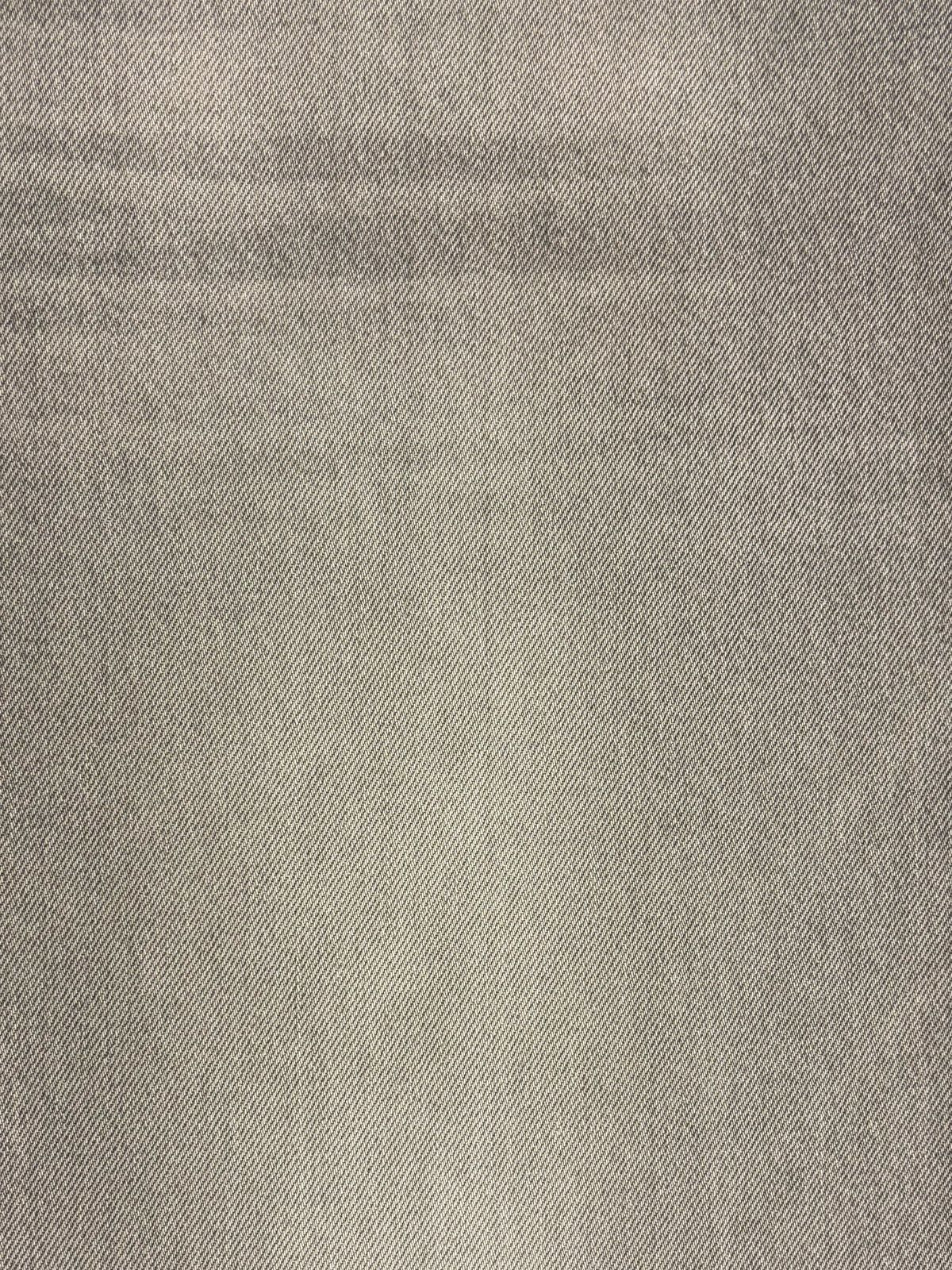 Y7633-B