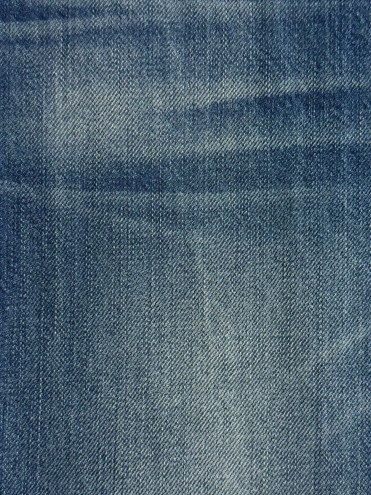Y7912
