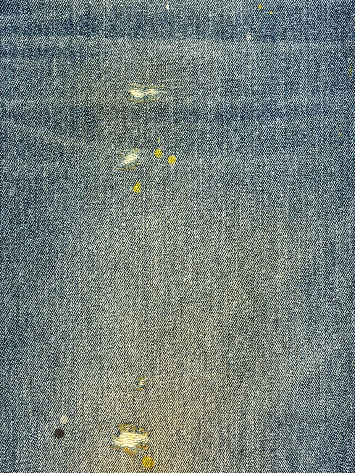Y8945